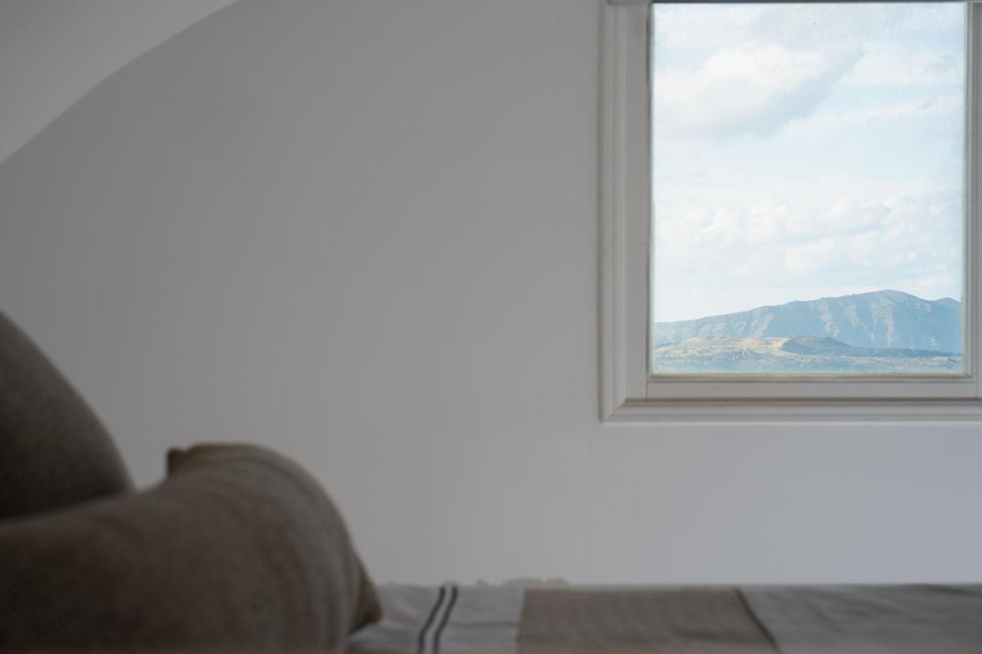 Zen Villas Akrotírion Екстериор снимка